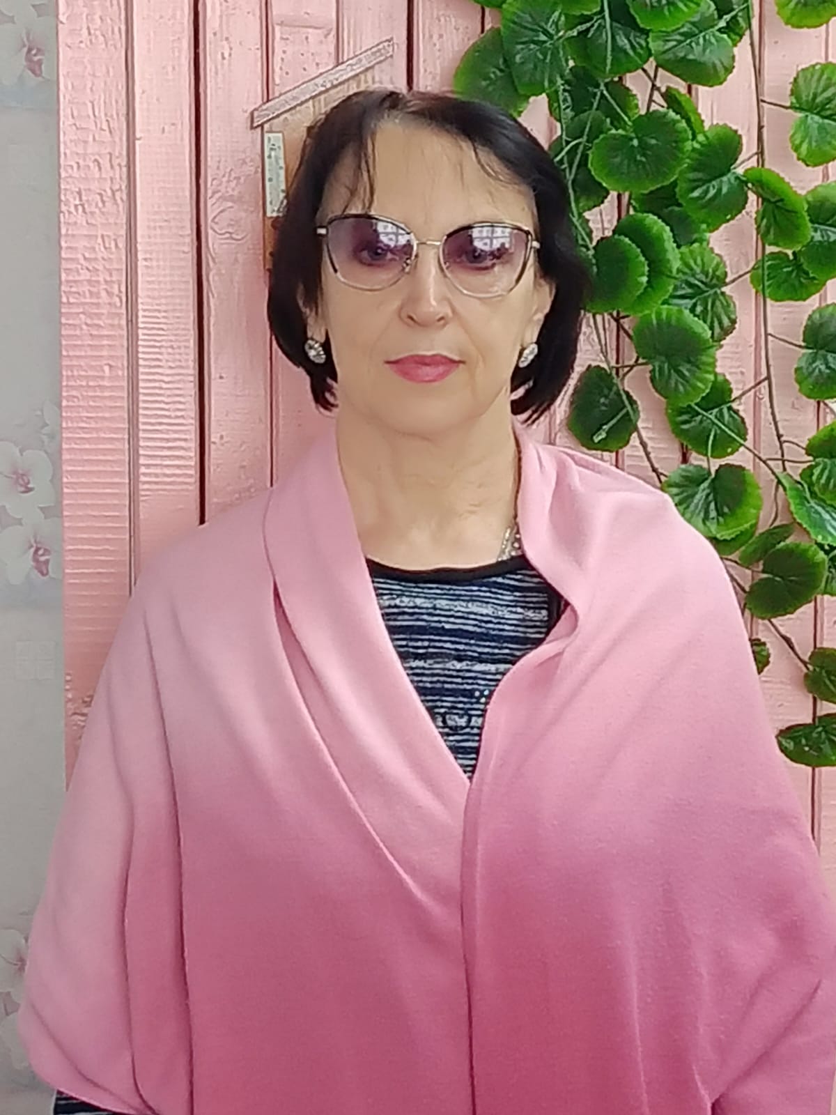 Бусс Лариса Ивановна.